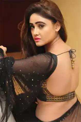 Young and Gorgeous Call Girls Number For Booking Escort