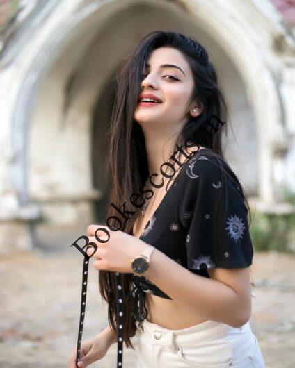 Call Girl in Tarapur, Anand