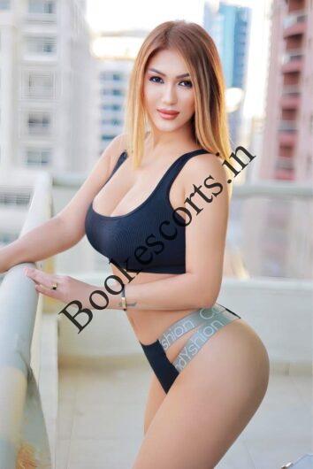 Meet, hot india and russian in Kodinar, Junagadh