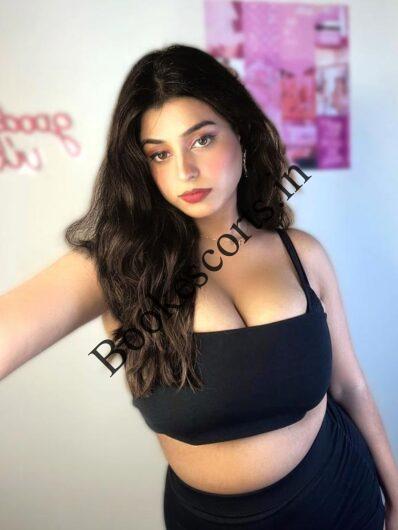 I am Radhika live video call service 100% genuine 24 hour available full open video call service