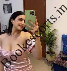(Call Girls) near The Royal Plaza Hotel Escorts Service Connaught Place +91-9958560360, Cash On Delivery