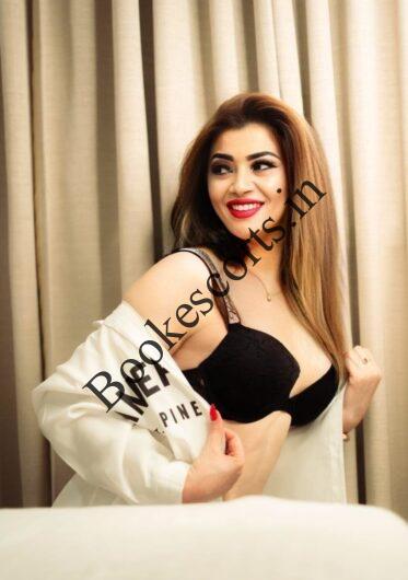 Slim Figure Namchi Escorts