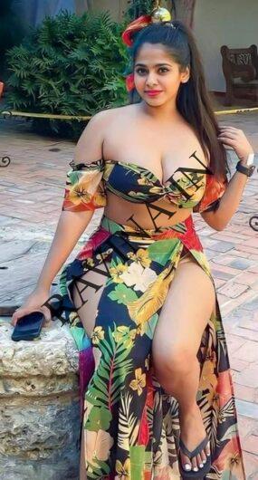 C R Park call girls 9953056974 call girls in Delhi C R Park