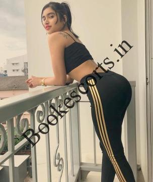 Nadia Call girl escort *8302898207* Call me punam call girls 24*7hour available