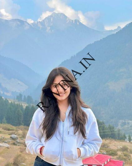 Call Girls In Laxmi Nagar 9711800081 Delhi Escorts