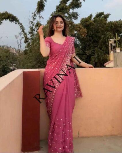 Call Girls In Delhi Ncr 9643097474(Low Price) Escort Service Women Seeking Men