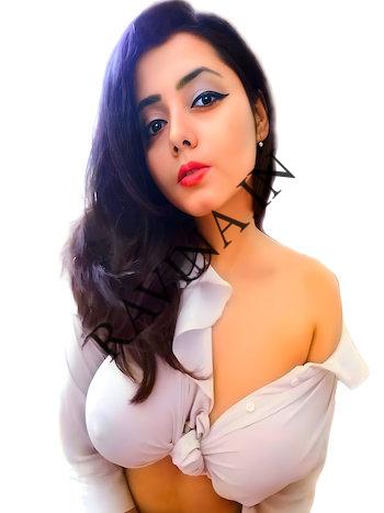 CALL GIRLS IN DELHI Dhaula Kuan꧁❤ 7042104524 ❤꧂ESCORTS SERVICE