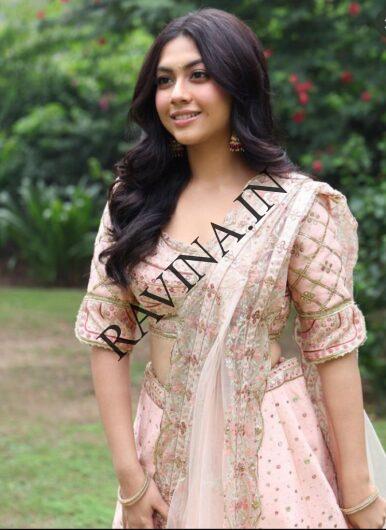 call girls in Malviya Nagar 9711800081 delhi escorts service …